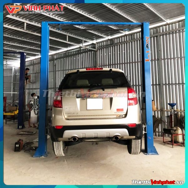 Cau-nang-o-to-2-tru-lion-auto-lift-LT-4000-345-4-thietbivinhphat.vn