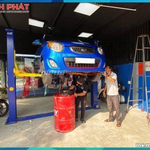 cau-nang-o-to-2-tru-giang-duoi-carlift-4-tan-1-thietbivinhphat.vn