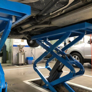 cau-nang-o-to-cat-keo-nang-bung-am-nen-lion-6-thietbivinhphat (1)