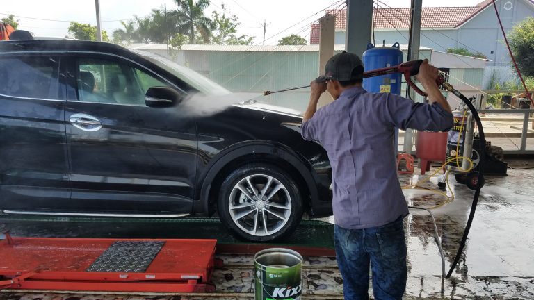 Mở trạm rửa xe Ô tô cần những gì ?