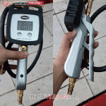 Đồng Hồ Đo Bơm Lốp Điện Tử TECH USA – ảnh 2