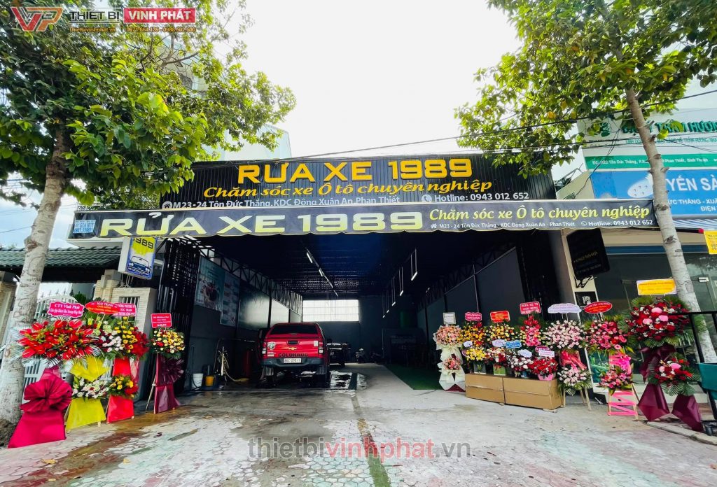 thiet-bi-rua-xe-cham-soc-xe-o-to-chuyen-nghiep-1thietbivinhphat (45)