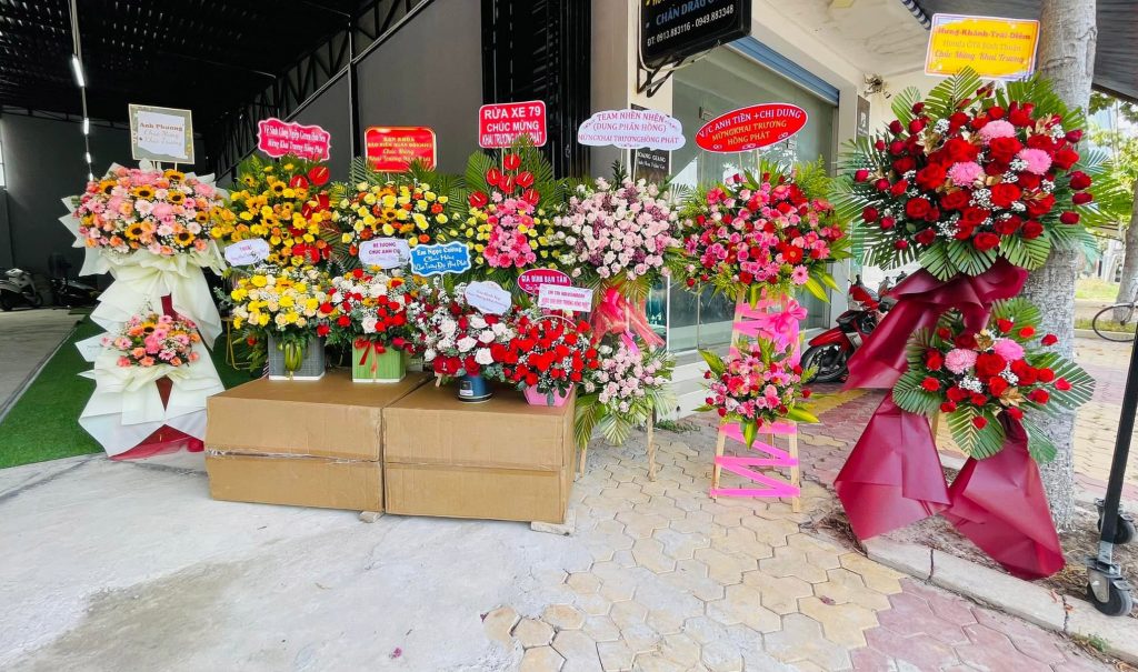 thiet-bi-rua-xe-cham-soc-xe-o-to-chuyen-nghiep-1thietbivinhphat (53)