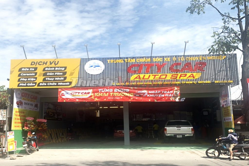 thiet-bi-rua-xe-cham-soc-xe-o-to-chuyen-nghiep-1thietbivinhphat (59)