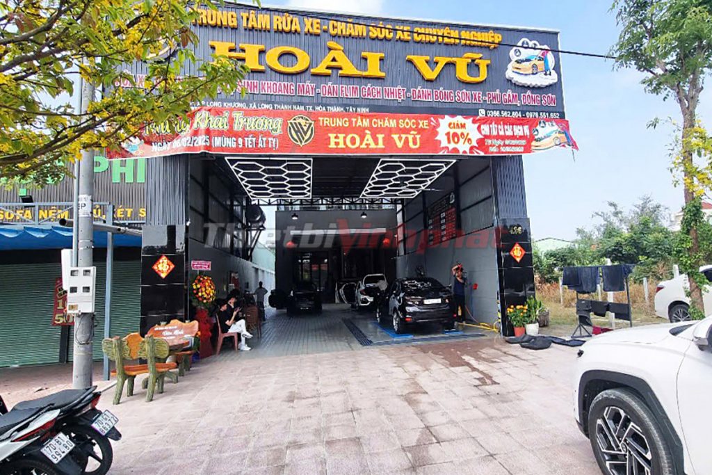 thiet-bi-rua-xe-cham-soc-xe-o-to-chuyen-nghiep-1thietbivinhphat (64)