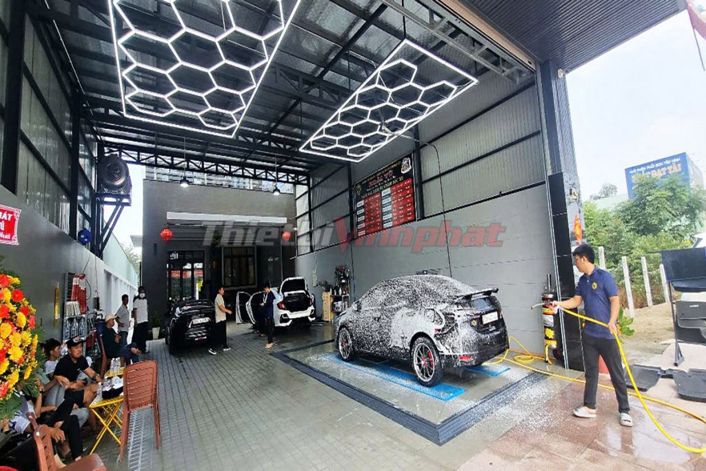 thiet-bi-rua-xe-cham-soc-xe-o-to-chuyen-nghiep-1thietbivinhphat (67)