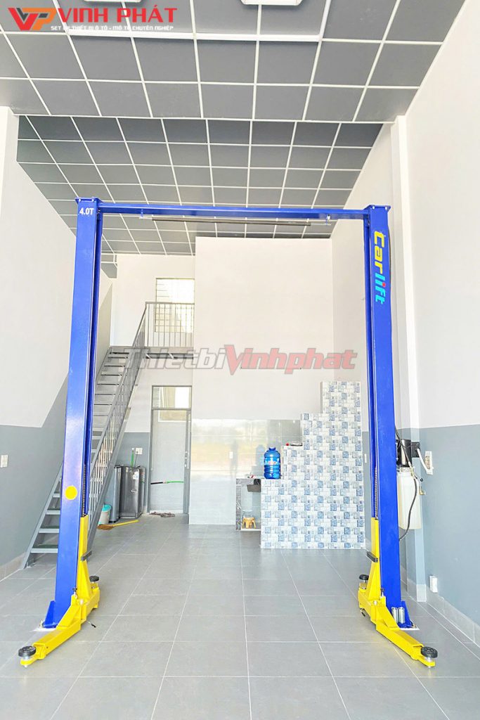 thiet-bi-rua-xe-cham-soc-xe-o-to-chuyen-nghiep-1thietbivinhphat (75)