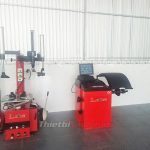 Máy Tháo Lốp Ô Tô  LION VP-1022.P1, Kèm Bộ Hỗ Trợ Tì Đè – ảnh 4