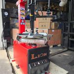 Máy Tháo Lốp Ô Tô Cần Gật Gù LION VP-1040.P2, Kèm Bộ Hỗ Trợ Tì Đè – ảnh 6