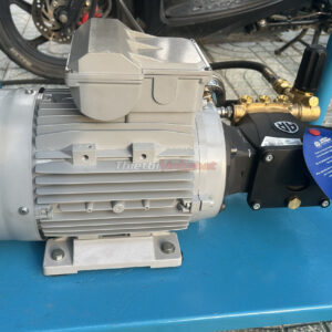 May-rua-xe-cao-ap-y-ar-annovi-reverberi-2.2kw-80-bar-14l-thietbivinhphat.vn (2)